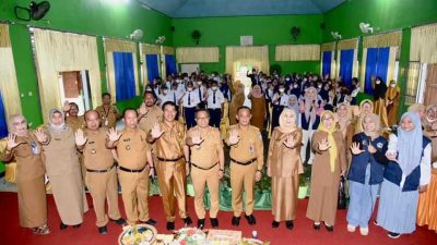 Pemkot Edukasi Siswa SMP Negeri 9 Kendari Terkait Pencegahan Cyberbullying