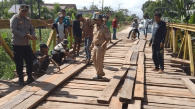 Warga Senang, Jembatan Lambandia Koltim Bertahun-tahun Rusak Akhirnya Diperbaiki