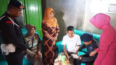 Brimob Polda Sultra Anjangsana ke Purnawirawan dan Warakawuri