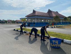 Brimob Polda Sultra Gelar Kerja Bakti di Terminal dan Pasar Baruga