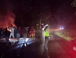 Diduga Gegara Puntung Rokok, Dua Rumah di Kolaka Ludes Terbakar