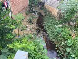 Cemari Kali, Warga Keluhkan Air Lindi dari TPA Puuwatu