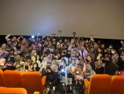 Emina Cosmetics dan ARMYcaza Kendari Nobar di Cinepolis Lippo Plaza