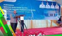 Gubernur Sultra, Ali Mazi dalam sambutannya pada peresmian gedung baru Bank Sultra Cabang Pembantu (Capem) Wawonii, pada Kamis (16/2/2023)/Dok. PPID Sultra