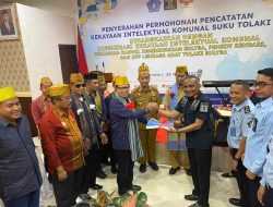 Kemenkumham Sultra Terima 40 Kekayaan Intelektual Komunal dari Suku Tolaki