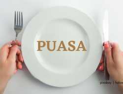 Lakukan Bertahap, Ini Tips Melatih Anak Berpuasa