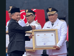 Terima Penghargaan dari Mendagri, KSK : Saya Bekerja untuk Masyarakat