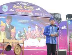 HUT Sultra ke-59 Dimeriahkan Pawai dan Konser Iwan Fals