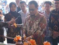 Resmikan Cafe Coklat dan Gallery, Pj Bupati Kolut Sampaikan Pesan Ini