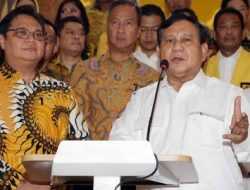 Pengamat Respon Kabar Golkar Gabung KKIR: Pendukung Semata!