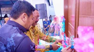 Resmikan Asrama Mahasiswa, Pj Bupati: Perhatian Pemerintah Terhadap Pendidikan Putra Putri Bombana