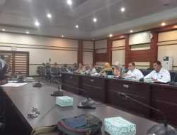 DPRD Sultra Gelar RDP Terkait Pemusnahan Barang Kosmetik Tidak Sesuai SOP