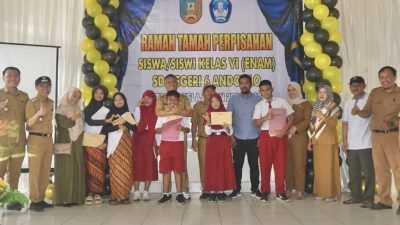 Wabup Konsel Ingatkan Tenaga Pendidik Tentang Pentingnya Kedisiplinan