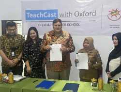 Tingkatkan Kecakapan Bahasa Inggris Siswa, Smart School Kendari Kerjasama dengan TeachCast with Oxford
