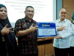 Kemenparekraf Serahkan Banper: Bisa Memotivasi Pelaku Ekraf di Konsel