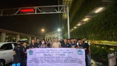 Mahasiwa Baru Penerima Beasiswa KIP Aspirasi TNA Tiba di Jakarta