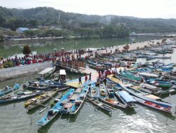 Wisata Pungut Sampah, Aksi Bersih-bersih di Teluk Kendari Ala Pemkot Kendari