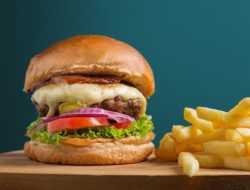 10 Jenis Makanan yang Harus Dihindari Pengidap Hipertensi