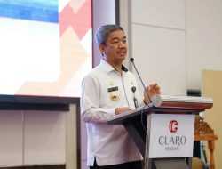 Sekda Kendari Buka Bimtek Peningkatan Kapasitas Aparatur Pemerintah Bidang Keuangan