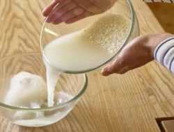 Manfaat Air Cucian Beras yang Jarang Diketahui