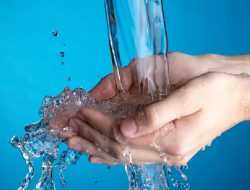 Warga Mola Selatan Wakatobi Menjerit, Krisis Air Bersih Sejak 3 Pekan Terakhir