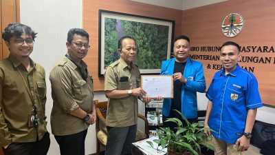 Aktivitas Tambang di Areal Pemukiman, PT WIN Dilaporkan ke KLHK dan Kementerian ESDM