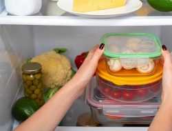 Ini Tips Menyimpan Makanan di Kulkas agar Tahan Lama