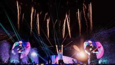 Sederet Fakta Menarik Konser Coldplay di Stadion Gelora Bung Karno