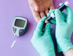 Bisa Melonjak Usai Makan, Ada 8 Cara Praktis Mengontrol Gula Darah
