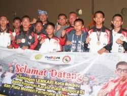 Raih 8 Medali, Atlet Karate Harumkan Nama Baubau di Kejurnas Open Makassar