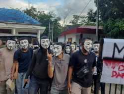 Mimbar Demokrasi, Mahasiswa di Kendari Suarakan Tolak Politik Dinasti