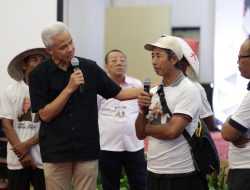 Pemerintah Harus Bangun Pabrik Pupuk Murah bagi Petani