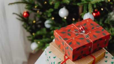 5 Ide Kado Natal Edukatif yang Cocok untuk Anak