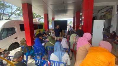 Pedagang Pasar Lapulu Kendari Diedukasi Program BPJS Ketenagakerjaan