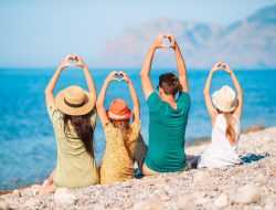 Catat, Berikut Tips Hemat dan Praktis untuk Liburan Akhir Tahun