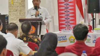 Sekda Kendari Imbau Masyarakat Waspada Bencana Hidrometeorologi di Musim Hujan