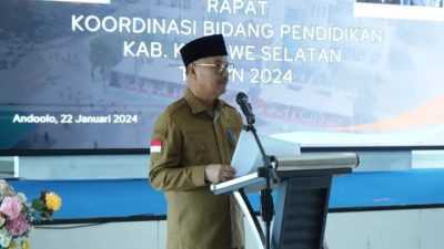 Rakor Bersama Kepala Sekolah TK, SD dan SMP se Konsel, Bupati Surunuddin Beri Sejumlah Penekanan