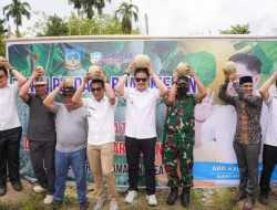 Bupati Kolaka Timur Hadiri Panen Melon di Lalowura