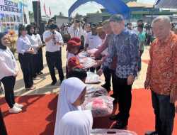 Yayasan Andrew dan Tony Foundation Resmikan Bangunan SDN 1 Porara