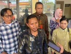 Keluarga Korban Penikaman di Kendari Desak Polisi Tangkap Pelaku Lainnya Masih Buron