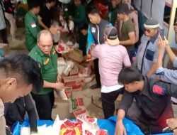 Ketua PBB Sultra Salurkan Sembako Bantu Korban Banjir di Kolaka