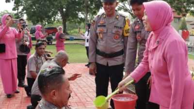 14 Anggota Polres Wakatobi Naik Pangkat, Ini Pesan Kapolres
