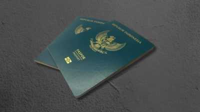 Kenali Perbedaan Paspor Biasa dan e-Paspor