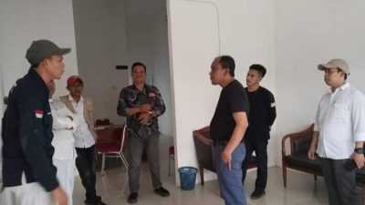 Sekda Kolut Pantau Persiapan Lokasi Pendistribusian Logistik Pemilu