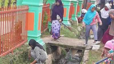 Instruksi Pj Wali Kota Kendari, Lurah Mandonga Libatkan Masyarakat Dalam Karya Bakti