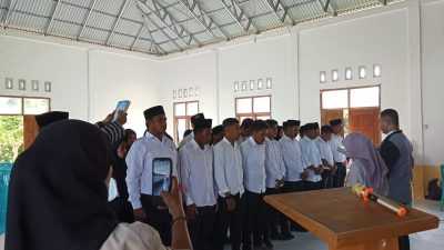 Panwascam Mawasangka Tengah Lantik 38 Pengawas TPS