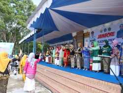 Pawai Parade Nusantara Meriahakan Pembukaan Jambore Kader PKK Tingkat Provinsi