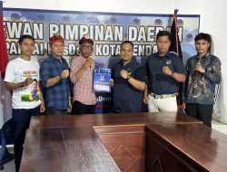 Asmawa Tosepu Ambil Formulir Bakal Calon Wali Kota Kendari di Partai NasDem