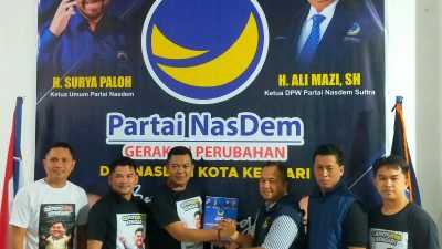 Yudianto Mahardika Ambil Formulir Penjaringan Balon Wali Kota Kendari di Partai NasDem