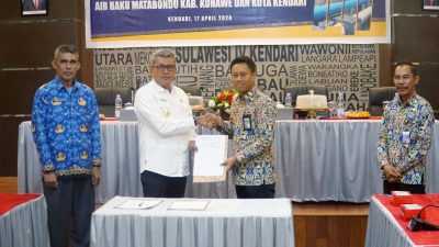 BWSS IV Kendari Serahkan Pengelolaan Prasarana Pengambilan dan Transmisi Air Baku Matabondu